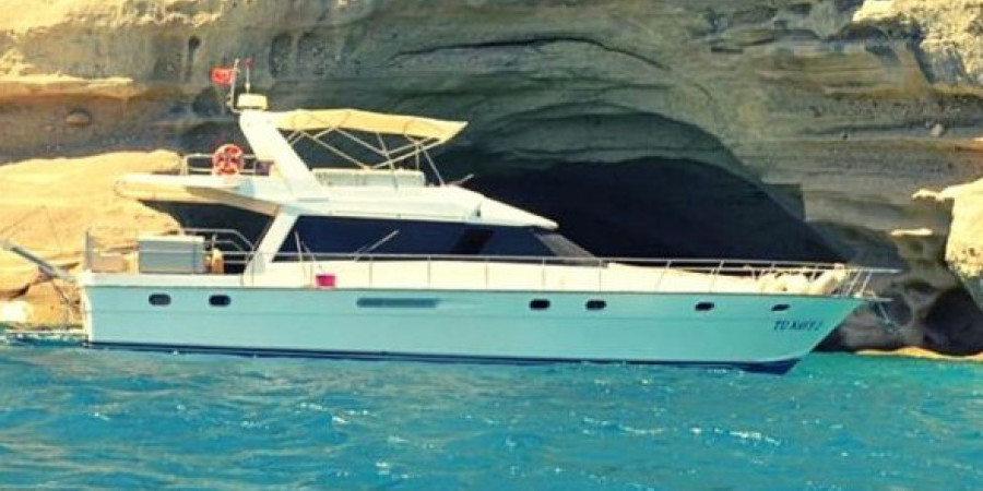 Yacht No. 5, Kemer Marina Port