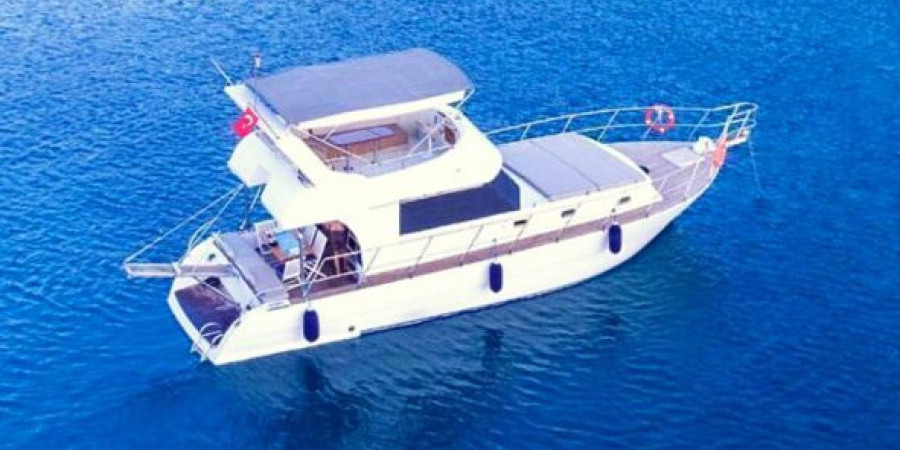 Yacht No. 2, Kemer Marina Port