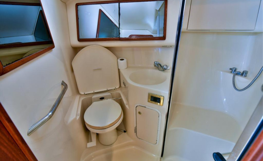 Yacht No. 4, Kemer Marina Port