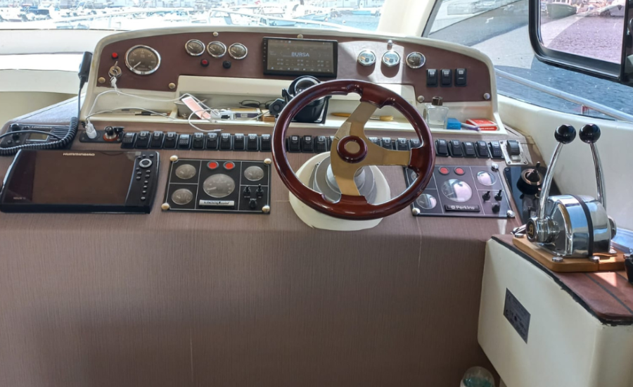 Yacht No. 9 port of Alanya