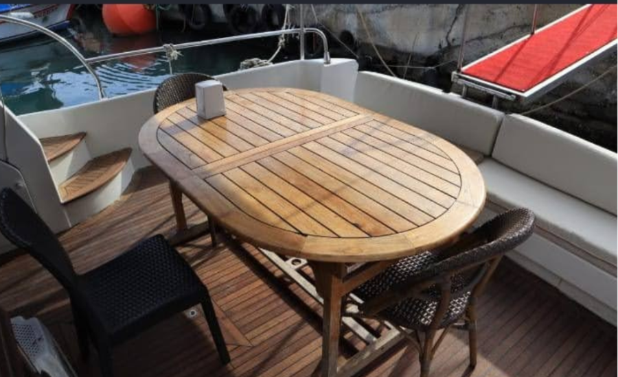 Yacht No. 8 port of Alanya