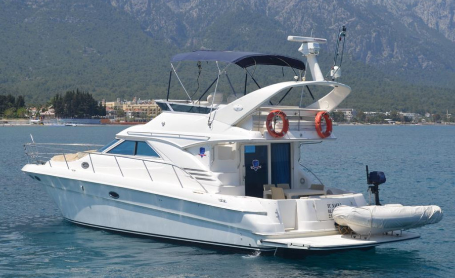 Yacht No. 4, Kemer Marina Port