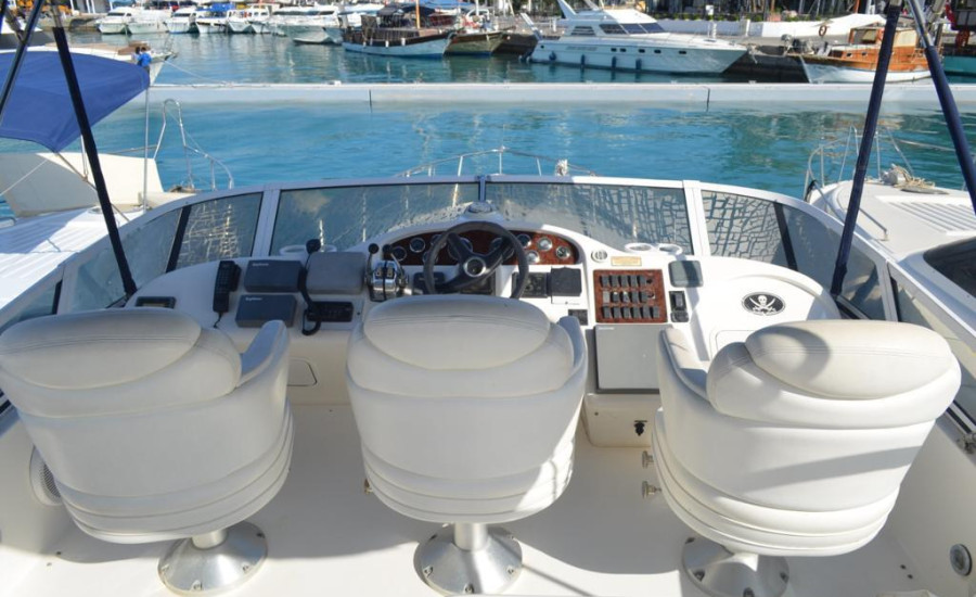 Yacht No. 4, Kemer Marina Port